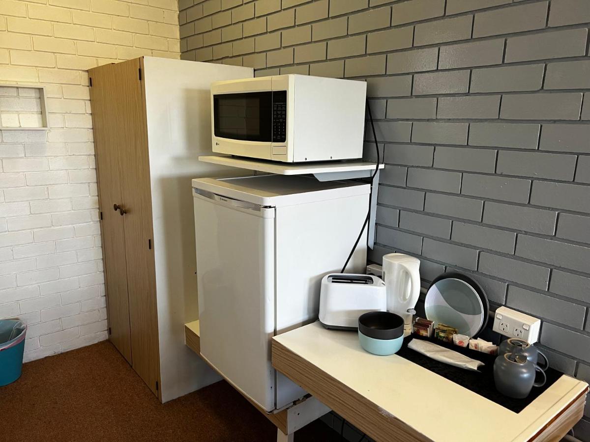 Jillaroo Motor Inn Glen Innes Buitenkant foto