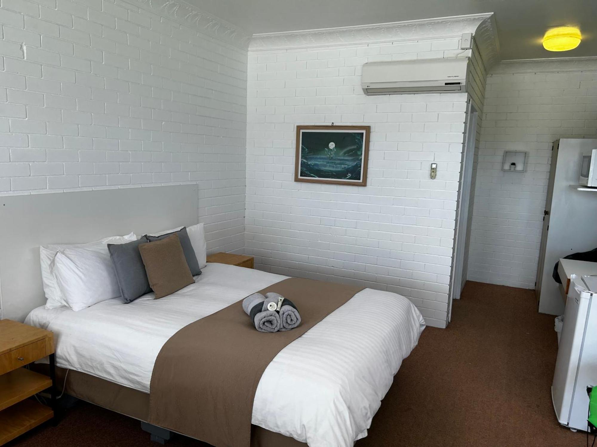 Jillaroo Motor Inn Glen Innes Buitenkant foto